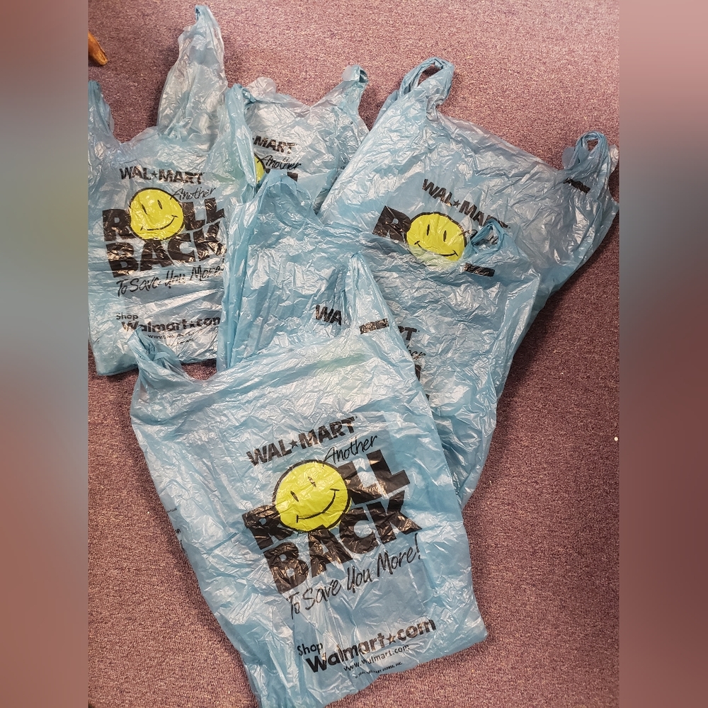 Vintage 2001 blue Walmart bag lot 3 large & 2 smaller smiley face roll back